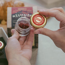 Load image into Gallery viewer, KEYNOTE® Kashmir Saffron Grade I / 1 gram